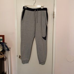 Nike joggers